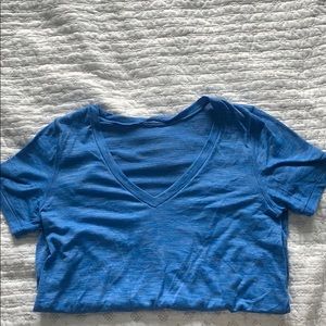 Lululemon size 4 what the sport tee